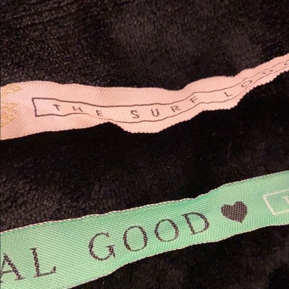 Surf lodge wristbands - Picture 2 of 3